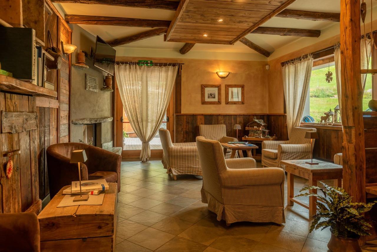 Caprice Des Neiges - Torgnon Hotel Ngoại thất bức ảnh
