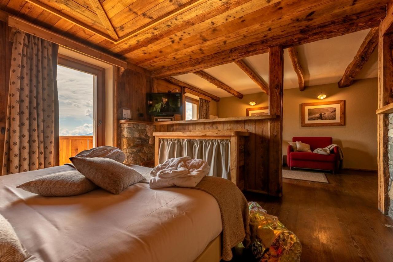 Caprice Des Neiges - Torgnon Hotel Ngoại thất bức ảnh