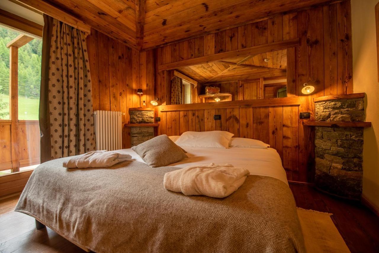 Caprice Des Neiges - Torgnon Hotel Ngoại thất bức ảnh